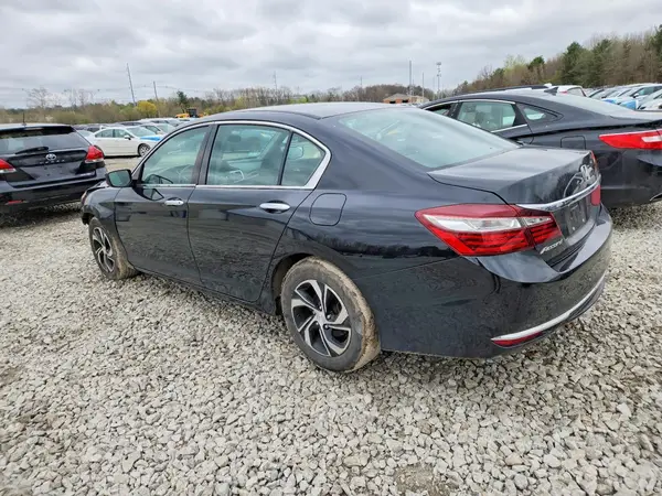 1HGCR2F38HA245989 2017 HONDA ACCORD - Image 2