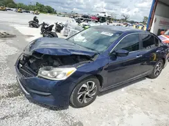 1HGCR2F38HA246527 2017 HONDA ACCORD