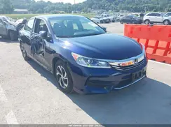 1HGCR2F38HA246611 2017 HONDA ACCORD