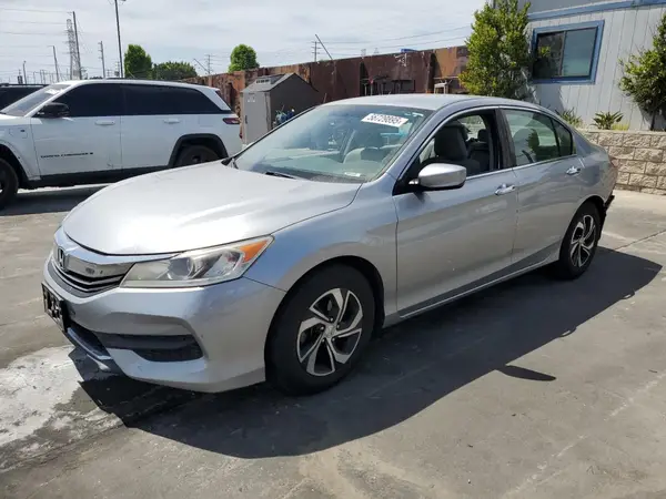1HGCR2F38HA251372 2017 HONDA ACCORD - Image 1