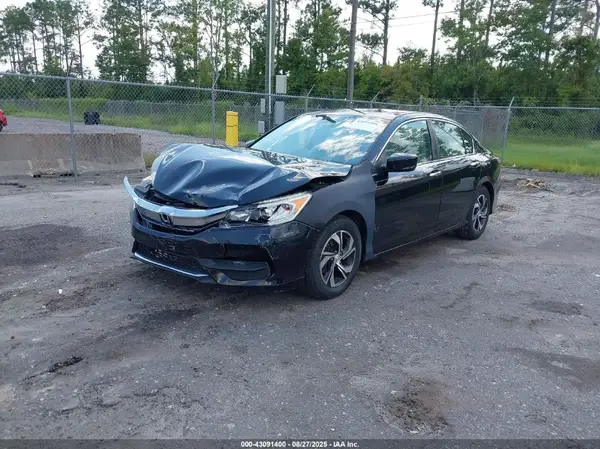 1HGCR2F38HA254143 2017 HONDA ACCORD - Image 2
