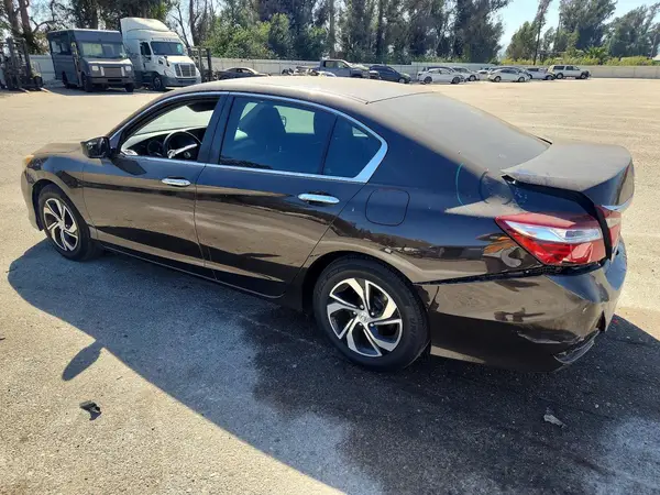 1HGCR2F38HA254322 2017 HONDA ACCORD - Image 2