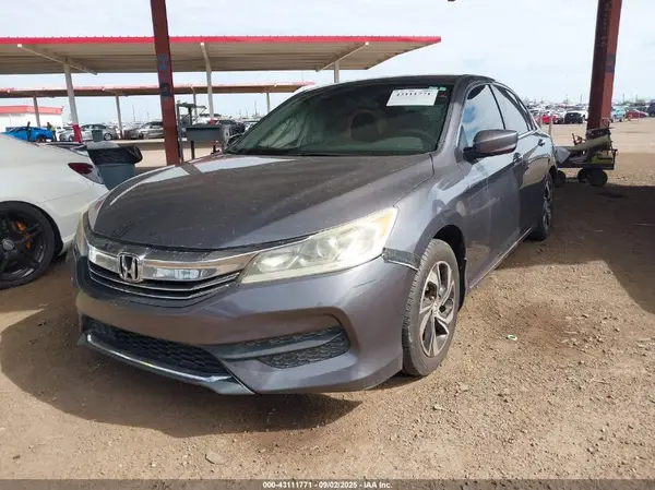 1HGCR2F38HA254773 2017 HONDA ACCORD - Image 2