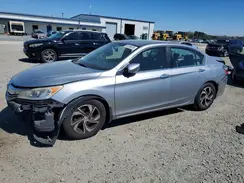 1HGCR2F38HA261092 2017 HONDA ACCORD