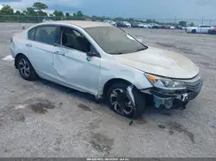 1HGCR2F38HA261304 2017 HONDA ACCORD