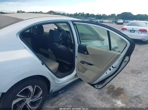 1HGCR2F38HA261304 2017 HONDA ACCORD - Image 8