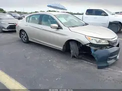 1HGCR2F38HA262288 2017 HONDA ACCORD