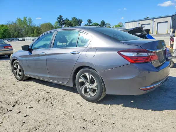 1HGCR2F38HA264848 2017 HONDA ACCORD - Image 2