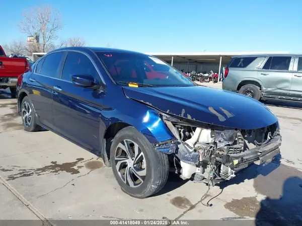 1HGCR2F38HA272965 2017 HONDA ACCORD - Image 1
