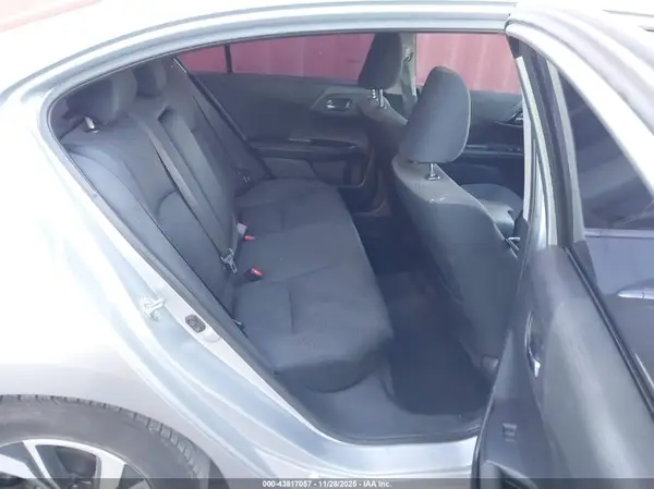1HGCR2F38HA285795 2017 HONDA ACCORD - Image 8