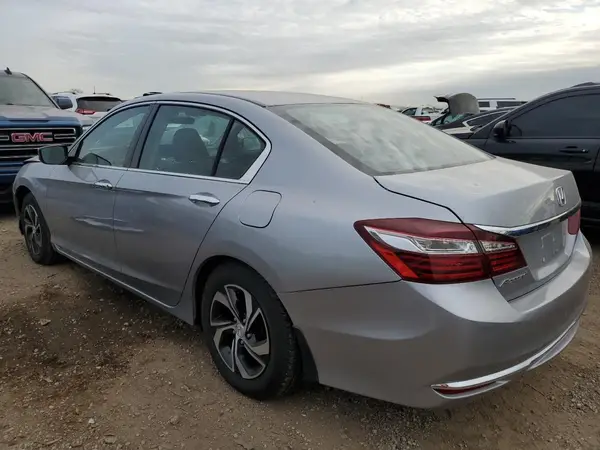 1HGCR2F38HA296344 2017 HONDA ACCORD - Image 2