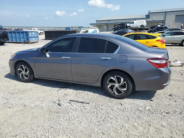 1HGCR2F38HA301980 2017 HONDA ACCORD - Image 2