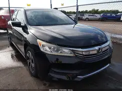 1HGCR2F38HA303194 2017 HONDA ACCORD