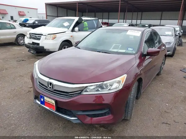 1HGCR2F38HA305107 2017 HONDA ACCORD - Image 2
