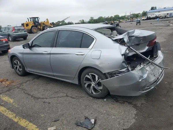 1HGCR2F38HA306869 2017 HONDA ACCORD - Image 2