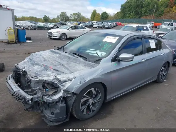 1HGCR2F38HA308816 2017 HONDA ACCORD - Image 2