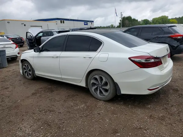 1HGCR2F38HA806157 2017 HONDA ACCORD - Image 2