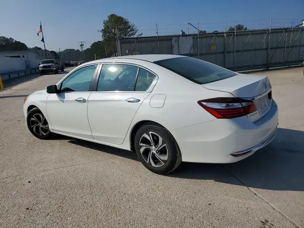 1HGCR2F39GA003601 2016 HONDA ACCORD - Image 2