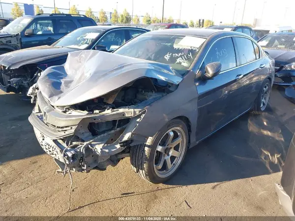 1HGCR2F39GA012055 2016 HONDA ACCORD - Image 2