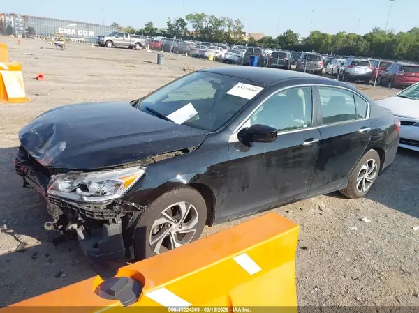 1HGCR2F39GA021418 2016 HONDA ACCORD - Image 2
