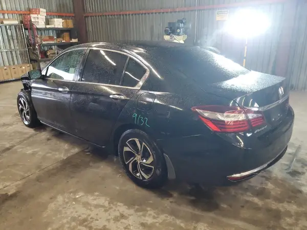 1HGCR2F39GA039627 2016 HONDA ACCORD - Image 2
