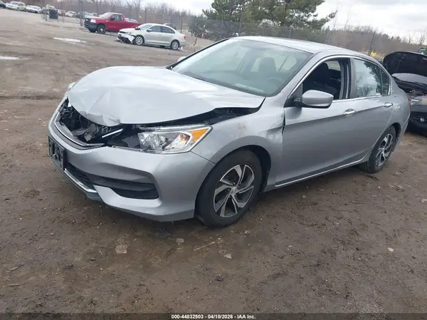 1HGCR2F39GA045217 2016 HONDA ACCORD - Image 2