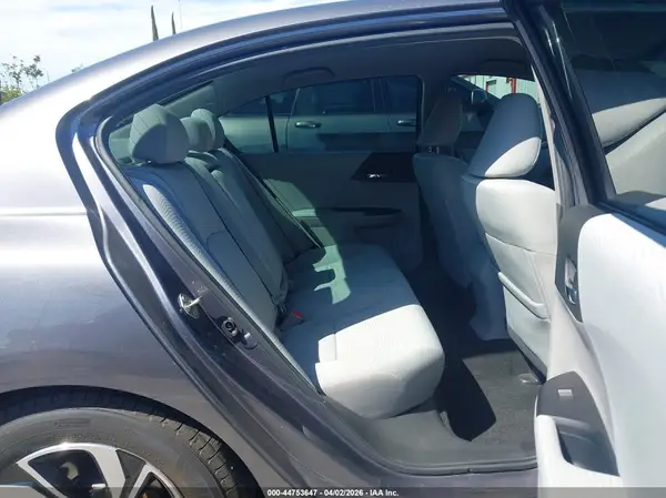 1HGCR2F39GA082302 2016 HONDA ACCORD - Image 8