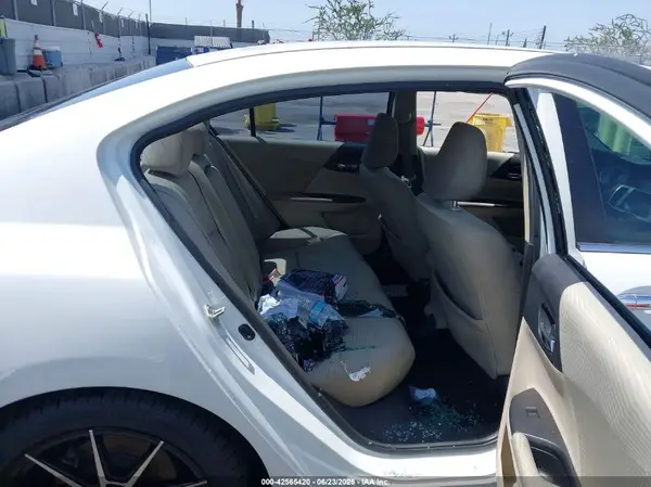 1HGCR2F39GA098161 2016 HONDA ACCORD - Image 8