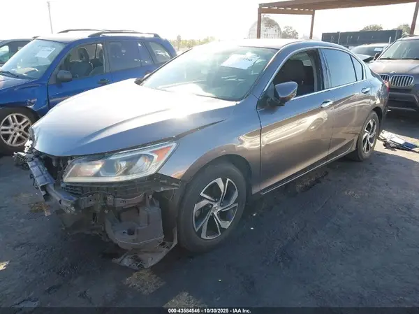 1HGCR2F39GA108008 2016 HONDA ACCORD - Image 2