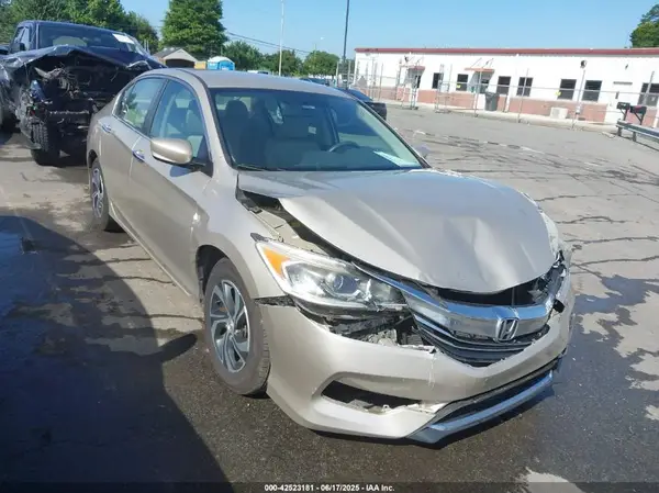 1HGCR2F39GA147021 2016 HONDA ACCORD - Image 1