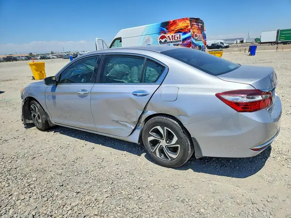 1HGCR2F39GA188572 2016 HONDA ACCORD - Image 2