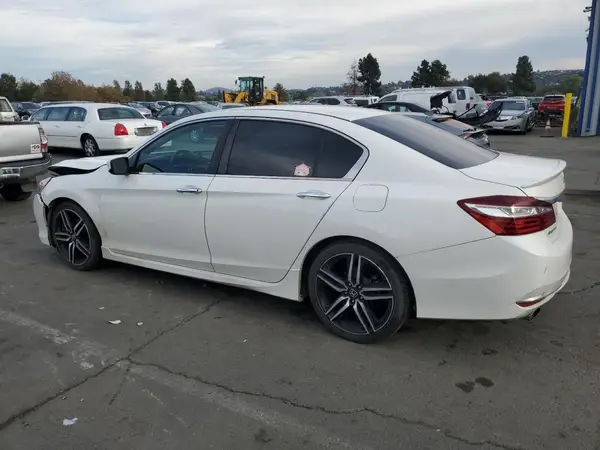 1HGCR2F39GA234000 2016 HONDA ACCORD - Image 2