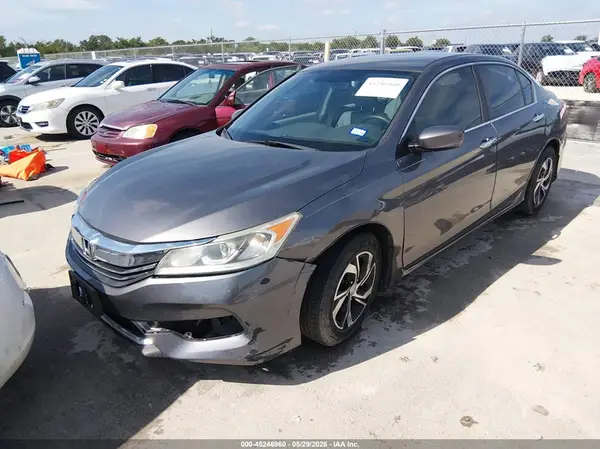 1HGCR2F39HA020853 2017 HONDA ACCORD - Image 2