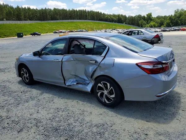 1HGCR2F39HA039077 2017 HONDA ACCORD - Image 2