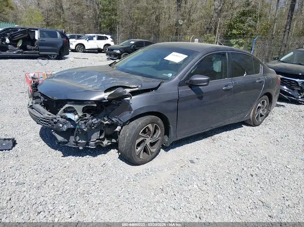 1HGCR2F39HA044232 2017 HONDA ACCORD - Image 2