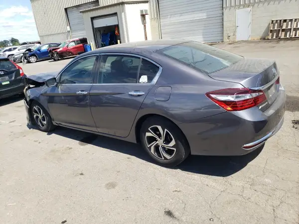 1HGCR2F39HA055988 2017 HONDA ACCORD - Image 2