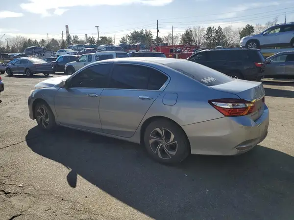 1HGCR2F39HA067218 2017 HONDA ACCORD - Image 2
