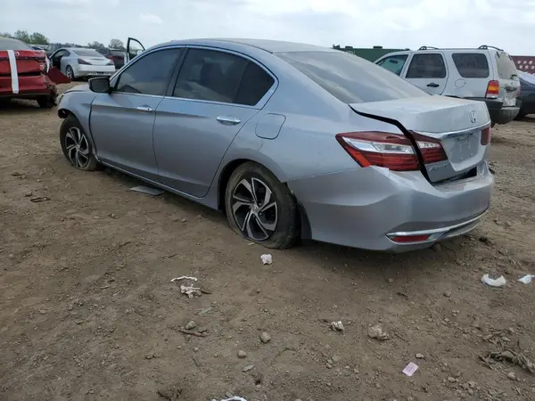 1HGCR2F39HA082950 2017 HONDA ACCORD - Image 2