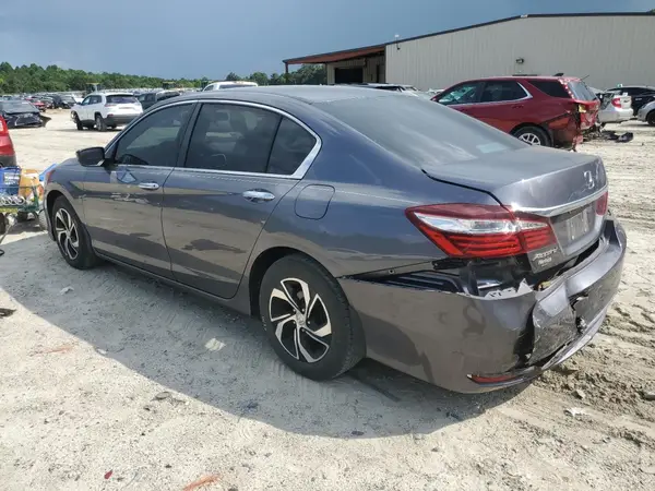 1HGCR2F39HA103845 2017 HONDA ACCORD - Image 2