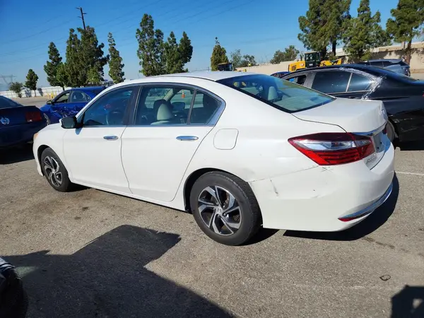 1HGCR2F39HA104221 2017 HONDA ACCORD - Image 2