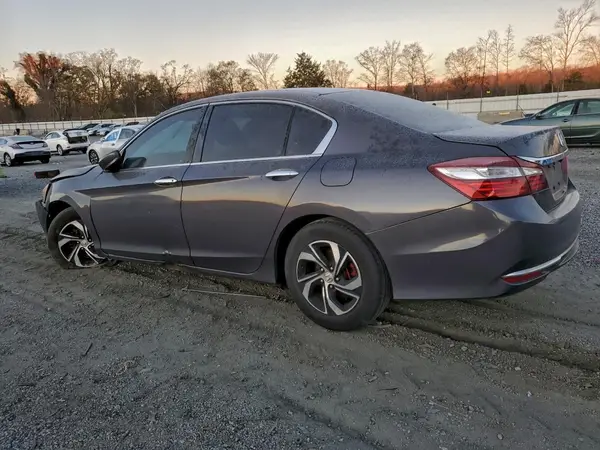 1HGCR2F39HA114327 2017 HONDA ACCORD - Image 2