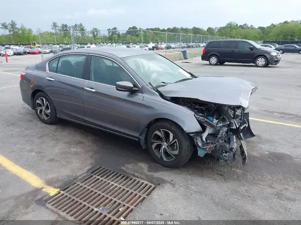 1HGCR2F39HA114697 2017 HONDA ACCORD - Image 1