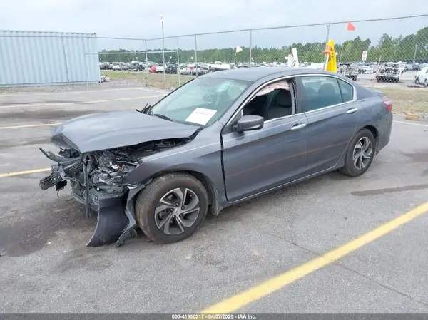 1HGCR2F39HA114697 2017 HONDA ACCORD - Image 2