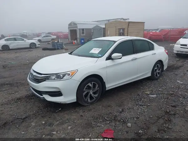 1HGCR2F39HA130012 2017 HONDA ACCORD - Image 2