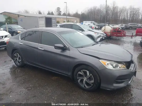 1HGCR2F39HA134741 2017 HONDA ACCORD - Image 1