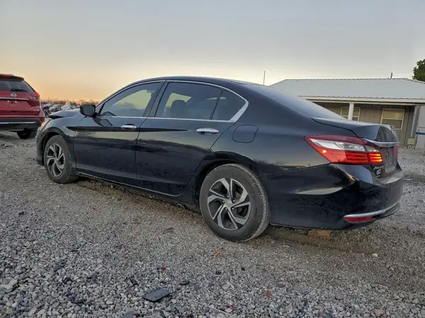 1HGCR2F39HA143875 2017 HONDA ACCORD - Image 2