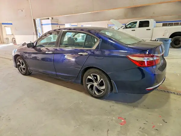 1HGCR2F39HA145769 2017 HONDA ACCORD - Image 2