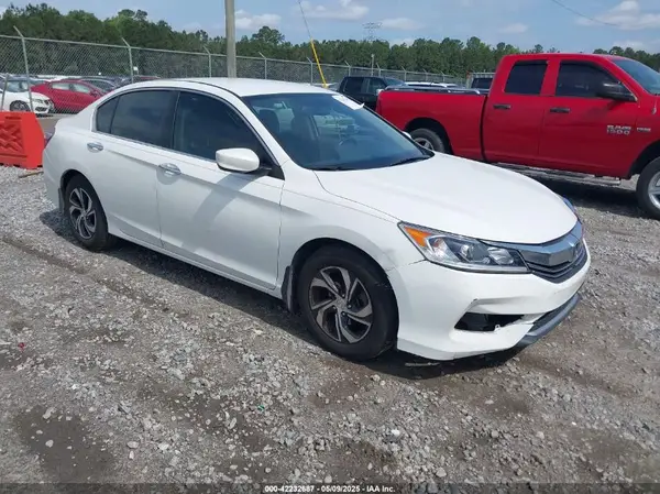 1HGCR2F39HA146758 2017 HONDA ACCORD - Image 1