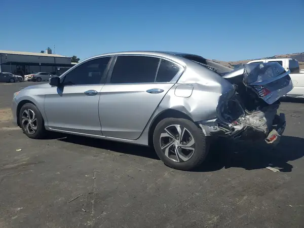1HGCR2F39HA153032 2017 HONDA ACCORD - Image 2