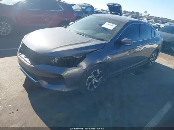 1HGCR2F39HA166587 2017 HONDA ACCORD - Image 2